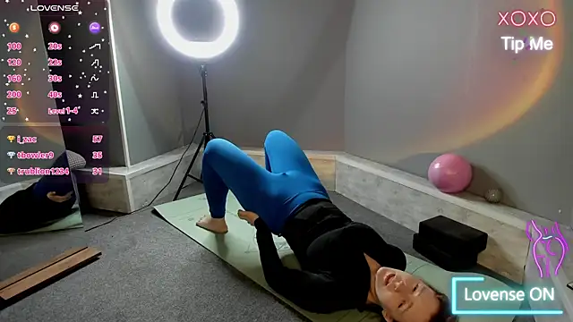 Ricki_Bloom webcam