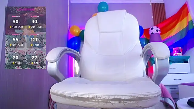 Tiffany_Valentiine webcam