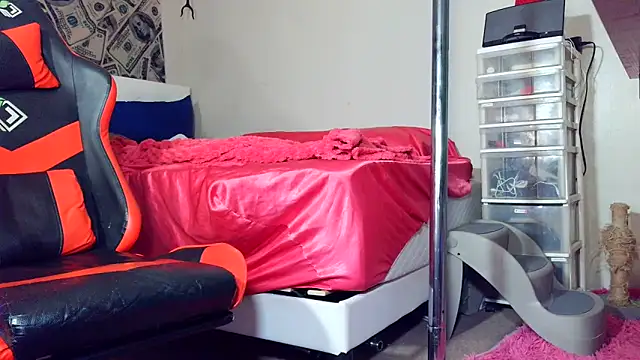 sugahfreeee webcam