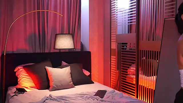 Watch LunaNight live on EroticFlix - High definition streams