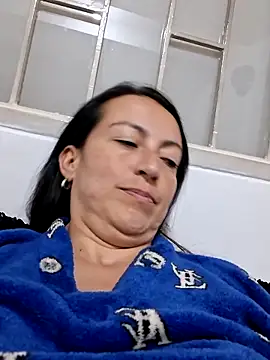 Lauryn_Jones webcam