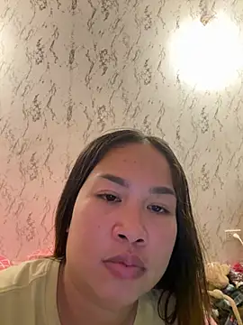 Watch Ponthip live on EroticFlix - High definition streams