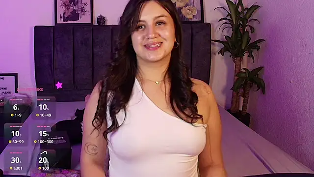 Mia_Collins_21 webcam