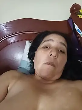 Gatubela212 webcam