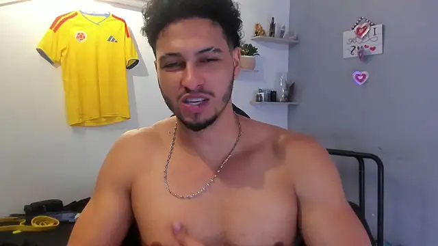 kris_khalifa69 - Kris_Khalifa69's free webcam - UK Sex Cams