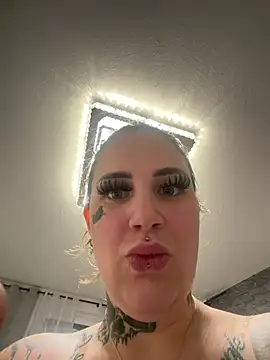 nyxtattoo - NyxTattoo's free webcam - UK Sex Cams