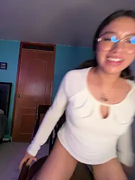 CocoaGigiMuse webcam