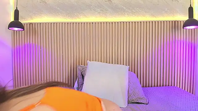 big_tits_in_your_face webcam