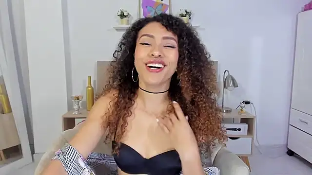 Zoe_Gruber webcam