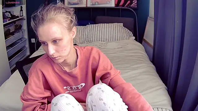 KatiKate webcam