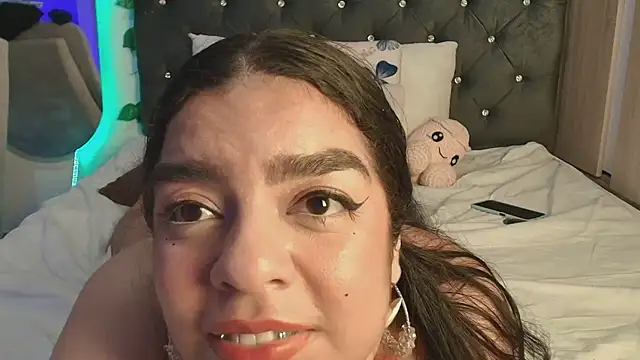 lauravince webcam