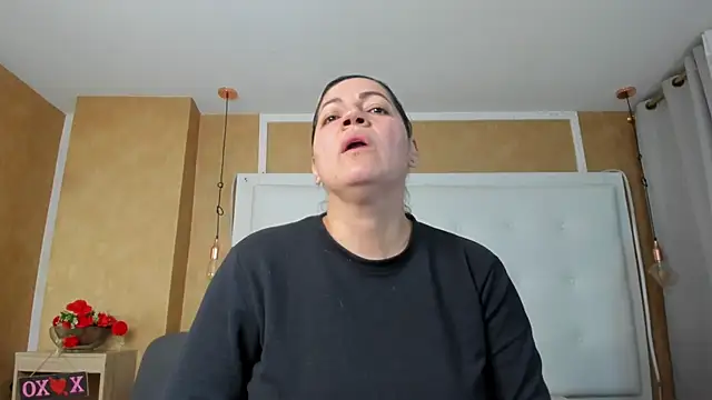 Heidy_milf webcam