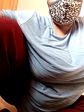 Urvashi_Love webcam