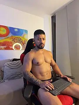 Ezzio_Scolaro webcam