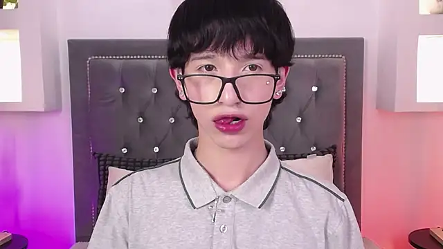 Emo_Boy_ webcam