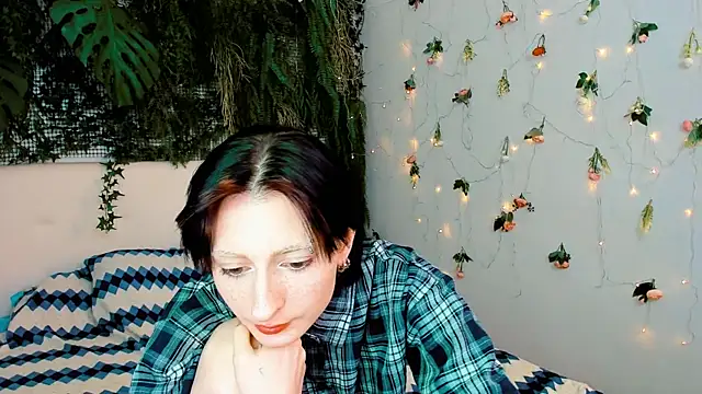 Kira__Cutie webcam