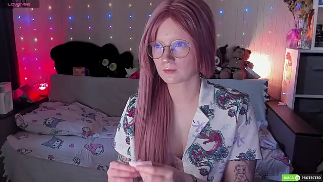 JulietFisher webcam