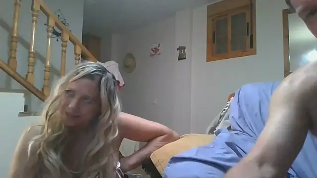 Custard-Lovers webcam
