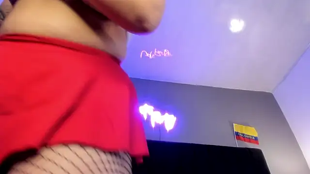 isaxcurves webcam
