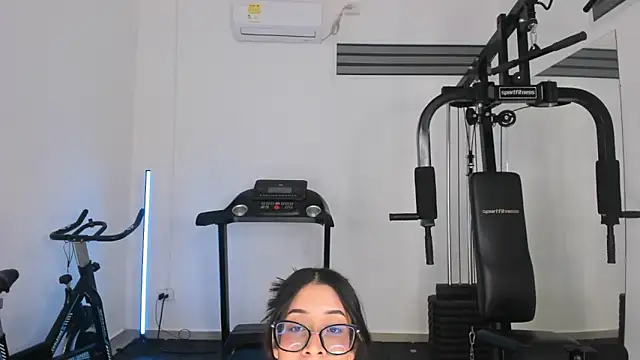 Ellie_Apex webcam