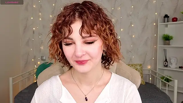 Kira__Fluffy webcam