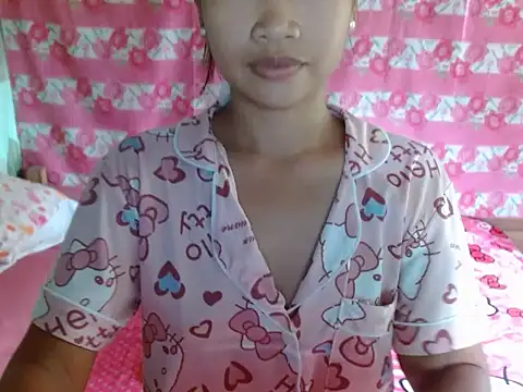 Itsme_Foxy_Shantale webcam