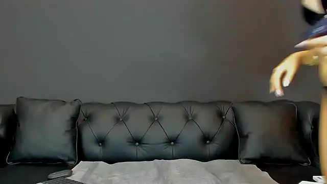 HaleySweet18 webcam