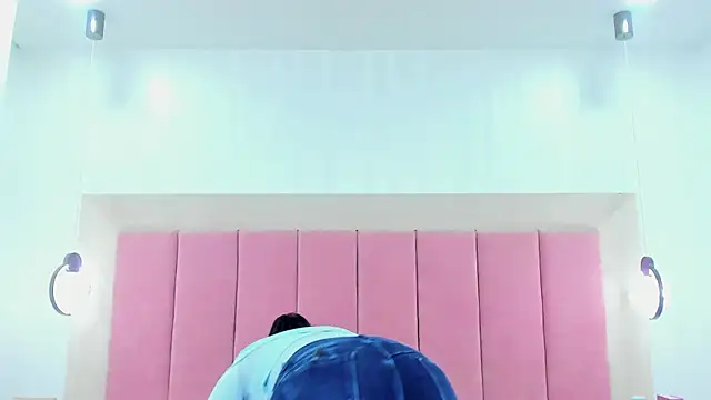 Barbbara_sweett live cam on StripChat