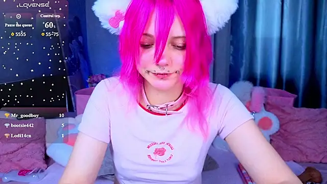 Watch KittieHeart live on EroticFlix - High definition streams