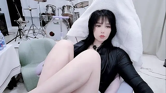 Evangelin-e live sex cam