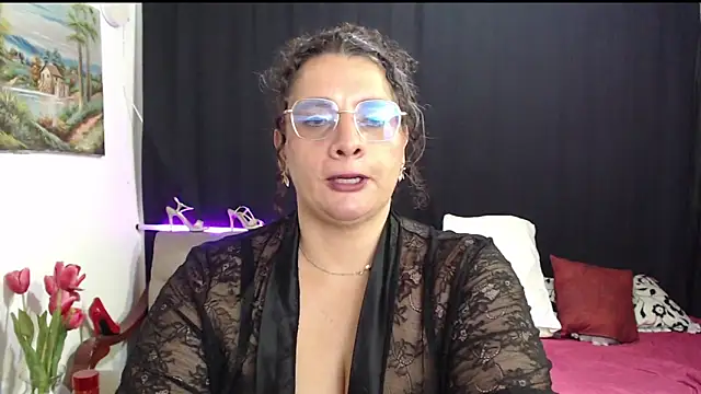 Aleja_Gonzales webcam