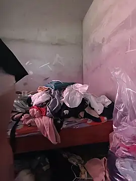WeaklyMop webcam