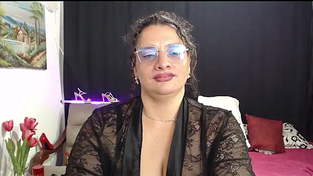 Aleja_Gonzales webcam