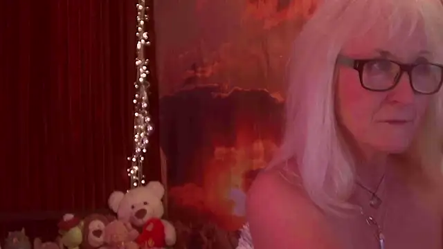 monicutex - MoniCutex's free webcam - UK Sex Cams