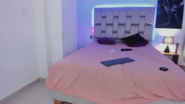 harmony_malkova (F young) - Ass teasing show 💋