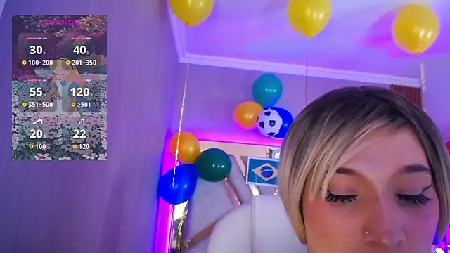 Tiffany_Valentiine webcam