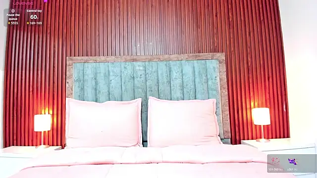 Pinkceeleste webcam