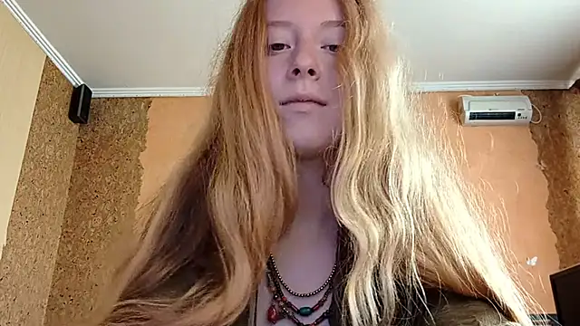 KateVibe_01 webcam