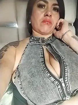 chelaqueen_ webcam