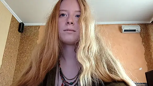 KateVibe_01 webcam
