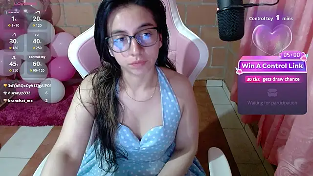 Watch Maggie_Fox3 live on EroticFlix - High definition streams