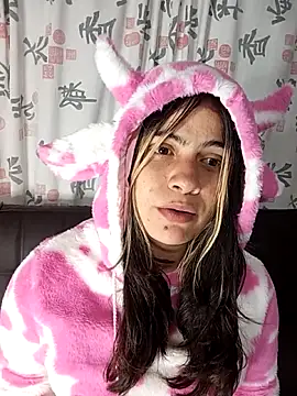 Watch Megan_nica live on EroticFlix - High definition streams