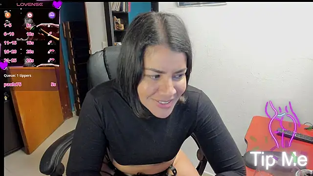 Watch peanut_tangerine live on EroticFlix - High definition streams