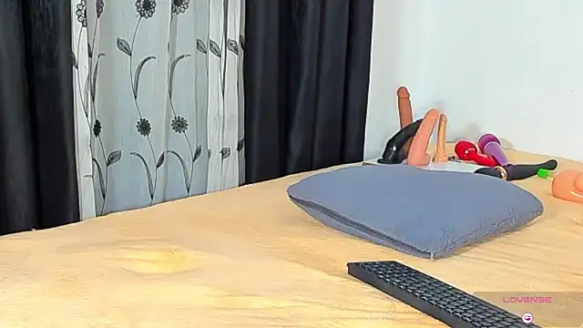 CERTIFIED_SQUIRTER webcam