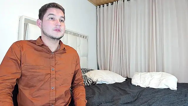 CameronyMartinn webcam