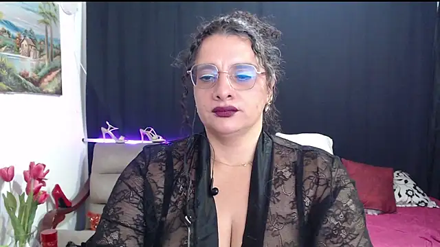 Aleja_Gonzales webcam