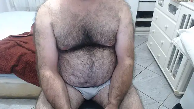 MysterBearMG webcam