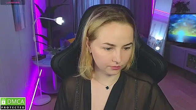 Mira_Mermayd webcam