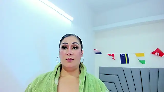 Angie_Will webcam