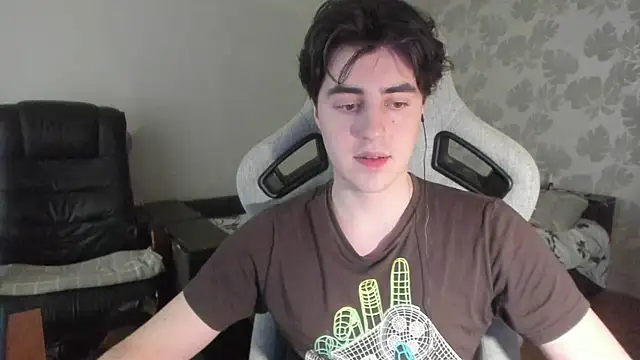 Knuckles17 webcam